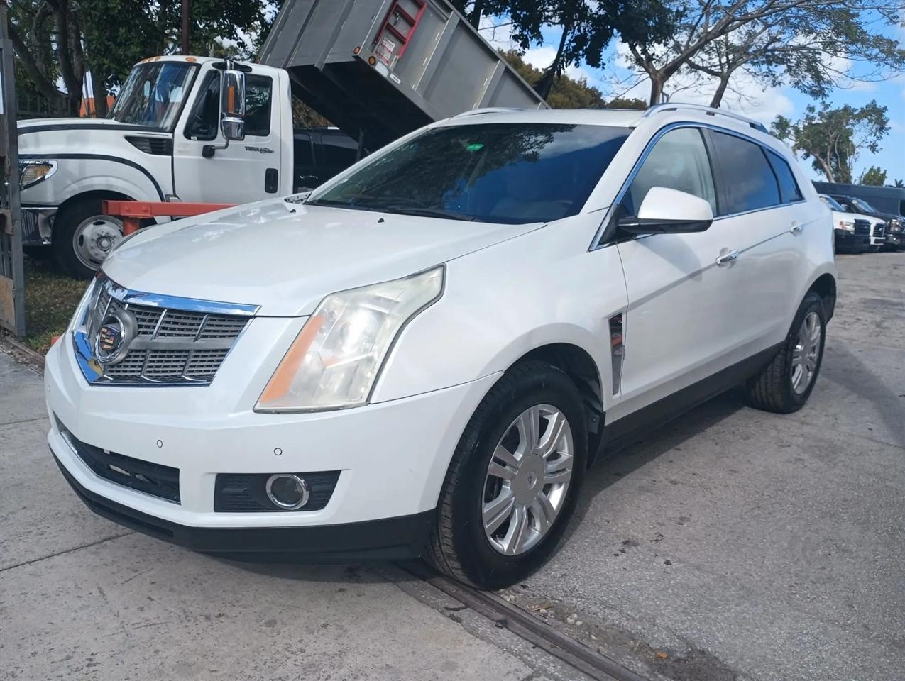 Cadillac SRX Luxury Collection AWD 2010