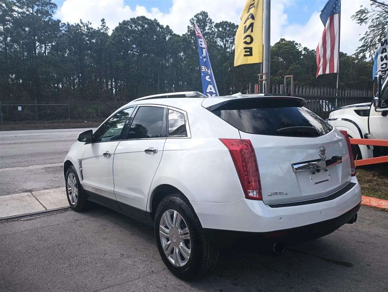 Cadillac SRX Luxury Collection AWD 2010
