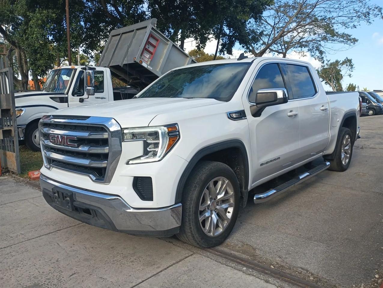 GMC Sierra 1500 SLE Crew Cab Short Box 2WD 2021