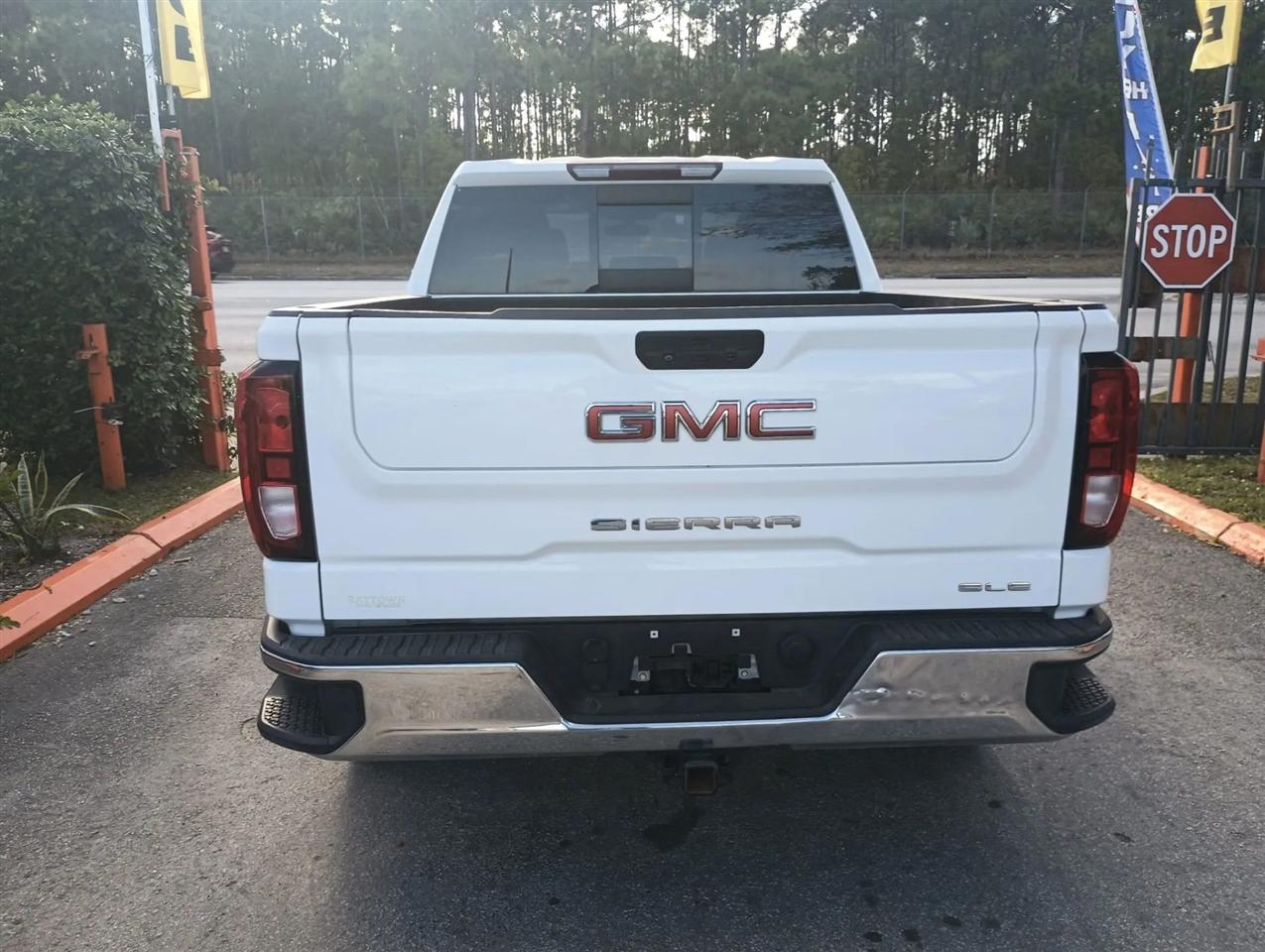 GMC Sierra 1500 SLE Crew Cab Short Box 2WD 2021