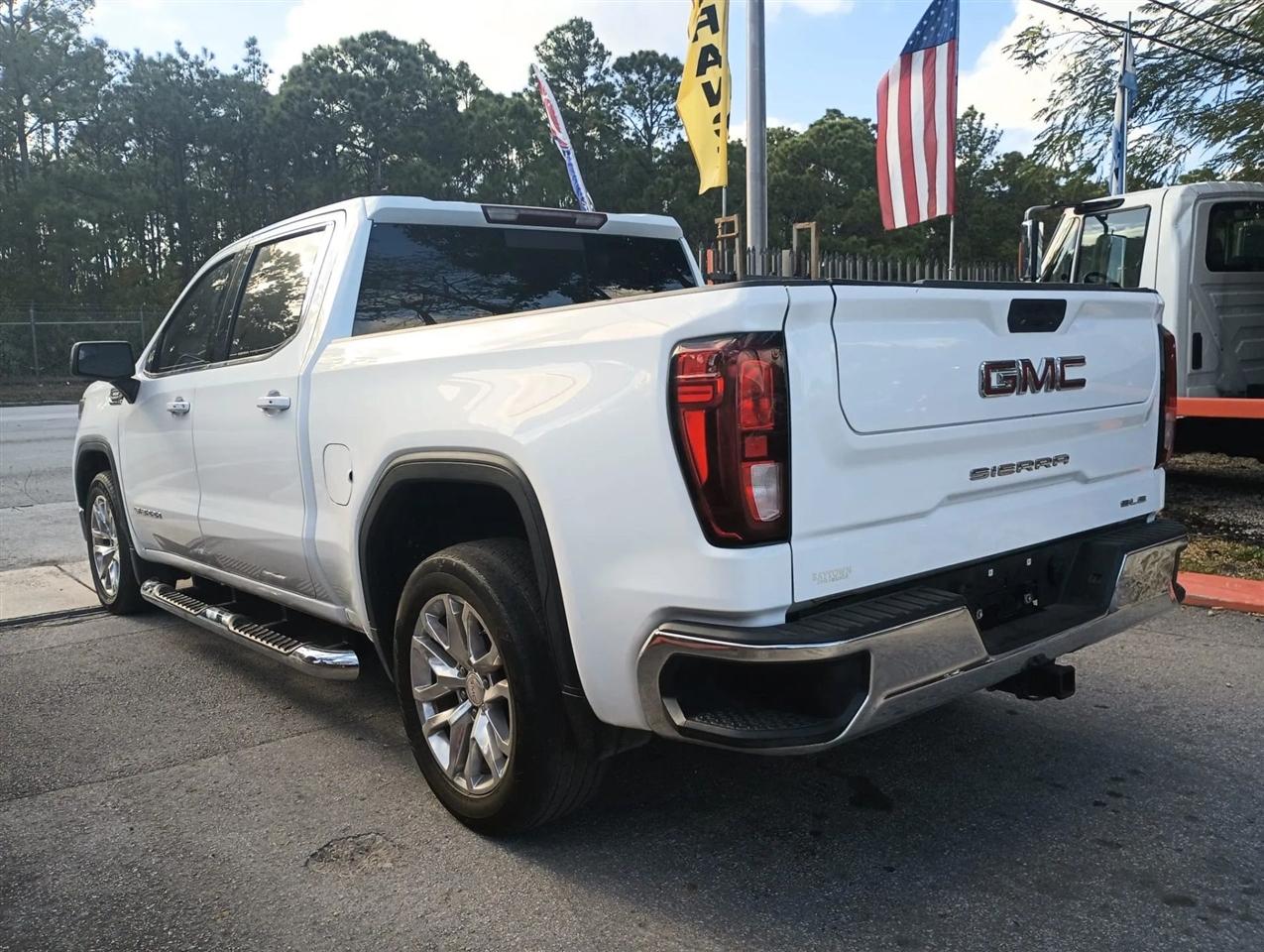 GMC Sierra 1500 SLE Crew Cab Short Box 2WD 2021