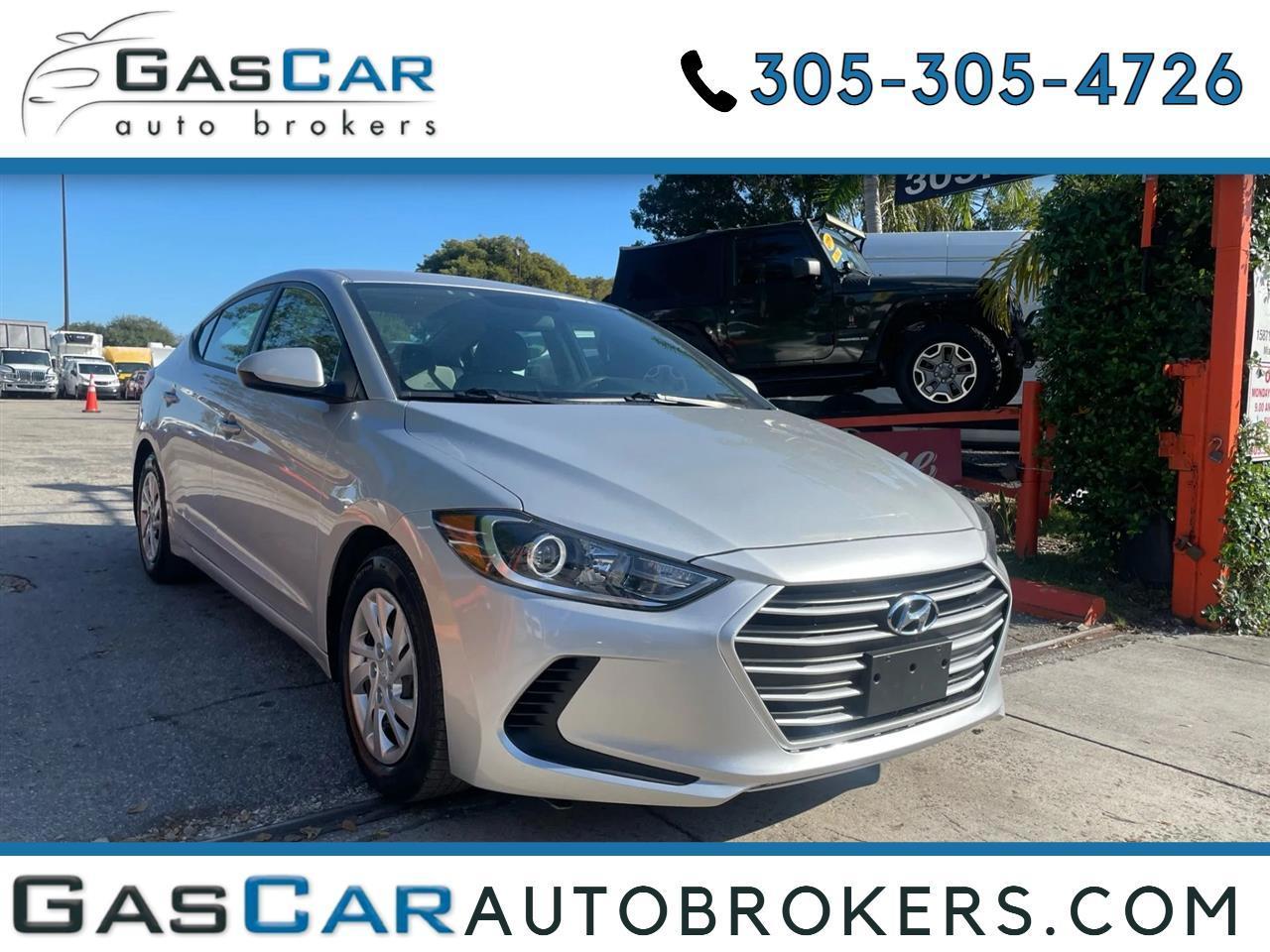 Hyundai Elantra SE 6AT 2017