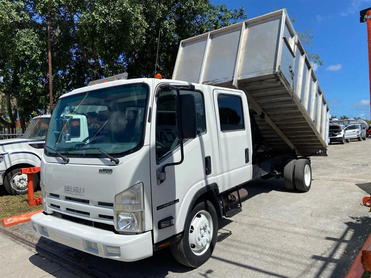 Isuzu NPR HD  2016