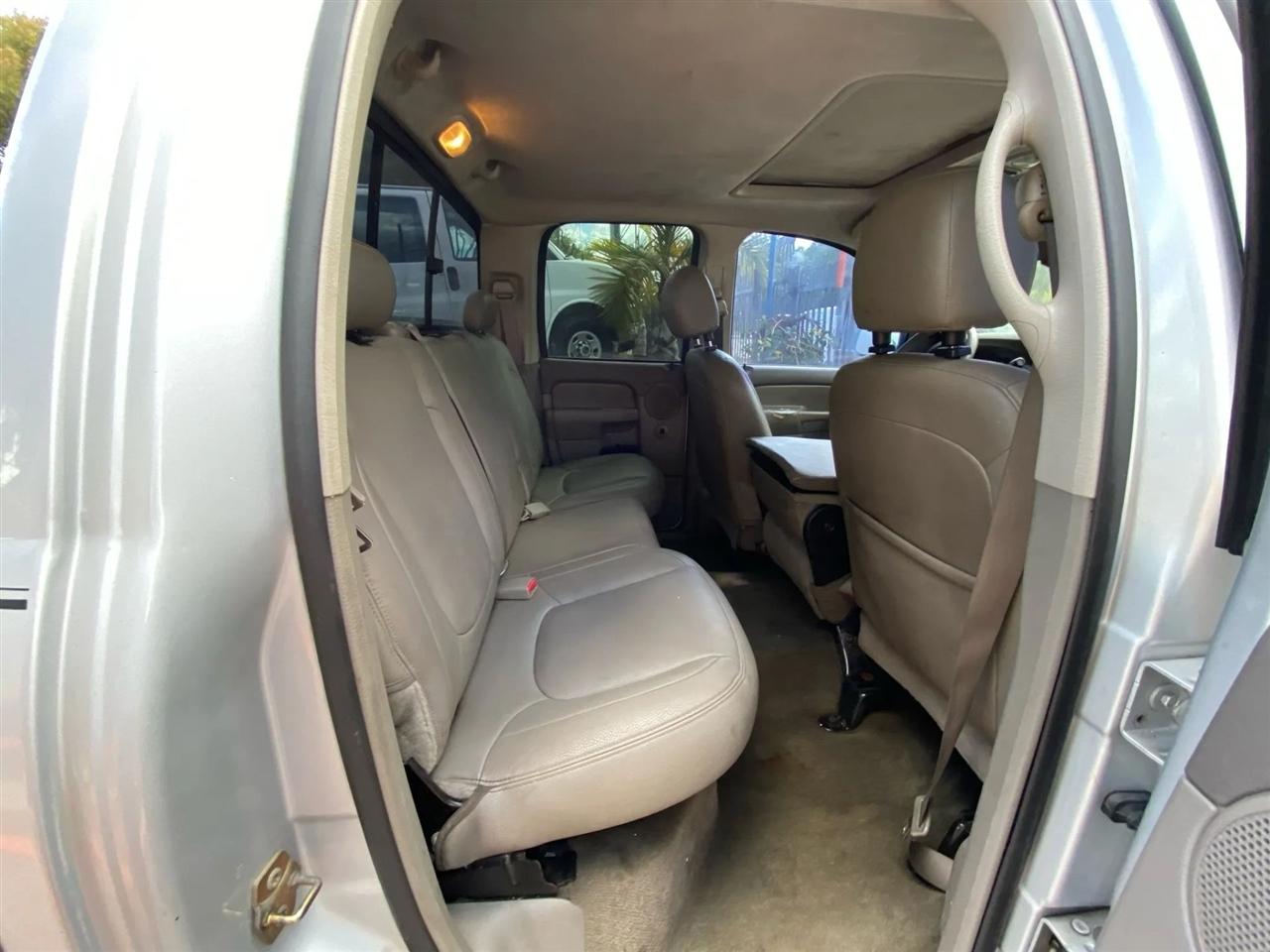 Dodge Ram 1500 SLT Quad Cab Long Bed 2WD 2005