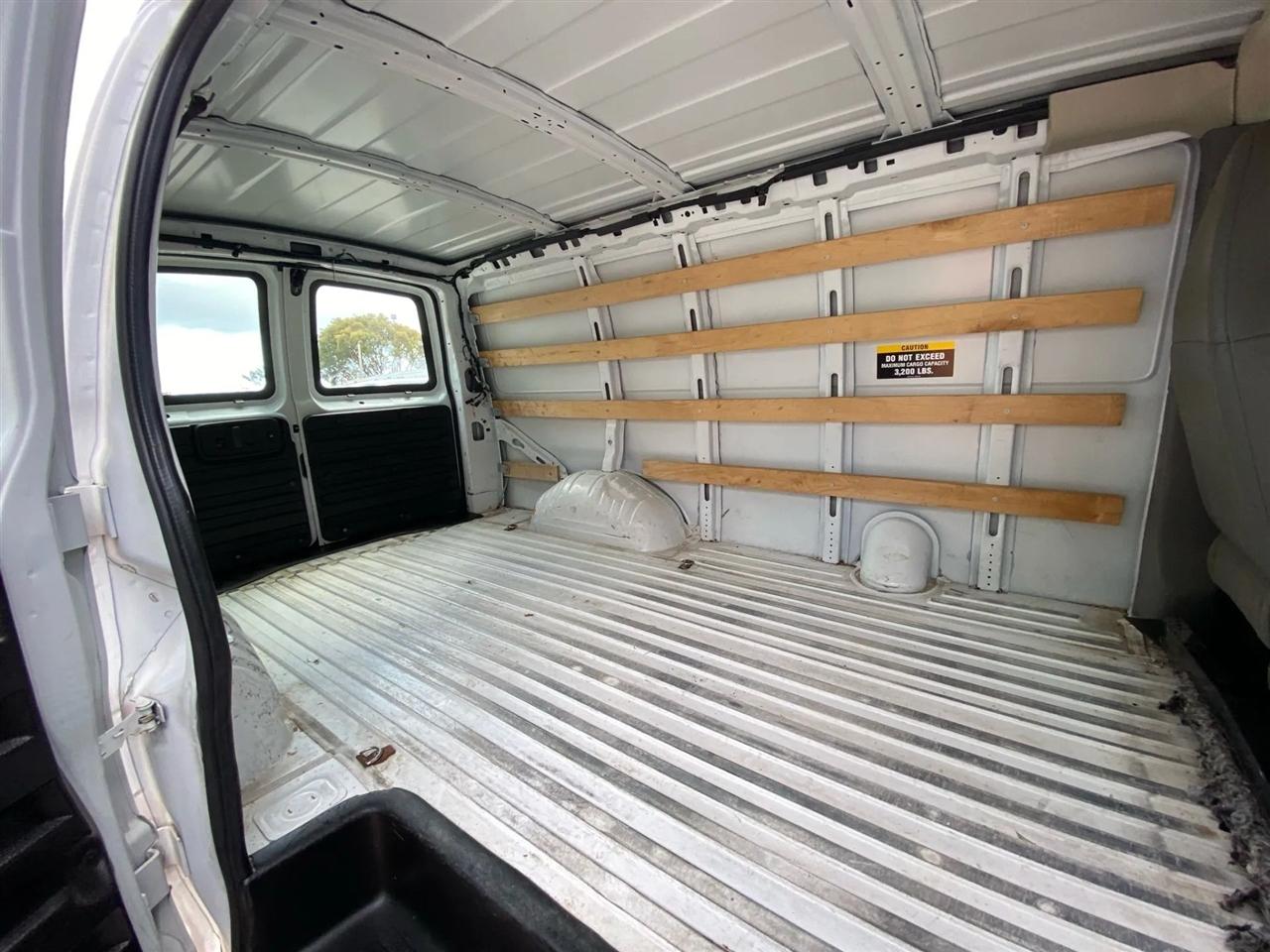 GMC Savana G2500 Cargo 2021