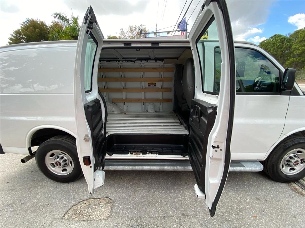 GMC Savana G2500 Cargo 2021