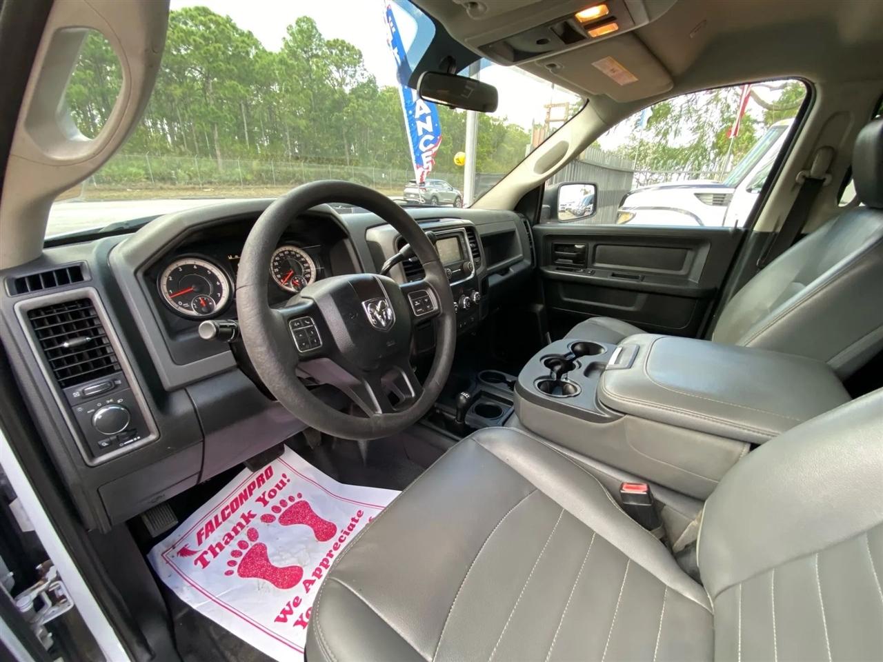 RAM 2500 Tradesman Crew Cab LWB 4WD 2017