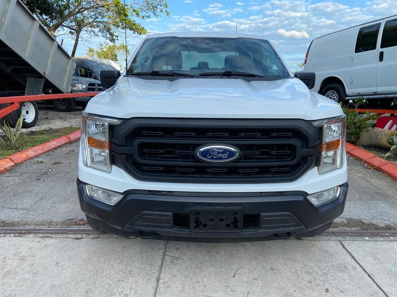 Ford F-150 XL SuperCrew 5.5-ft. Bed 4WD 2022