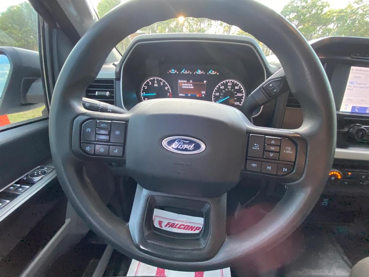 Ford F-150 XL SuperCrew 5.5-ft. Bed 4WD 2022