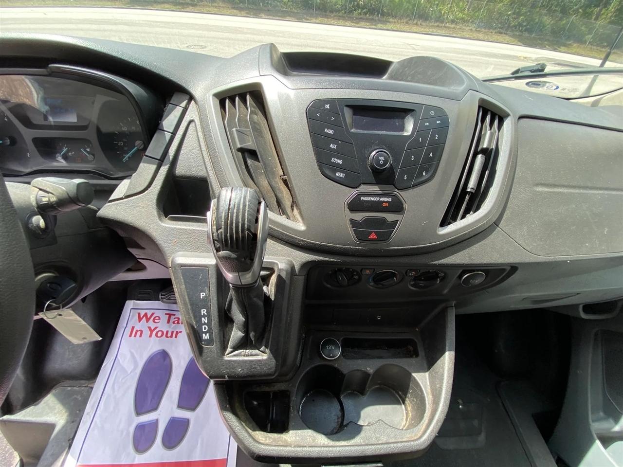 Ford Transit 250 Van Low Roof 60/40 Pass.130-in. WB 2016