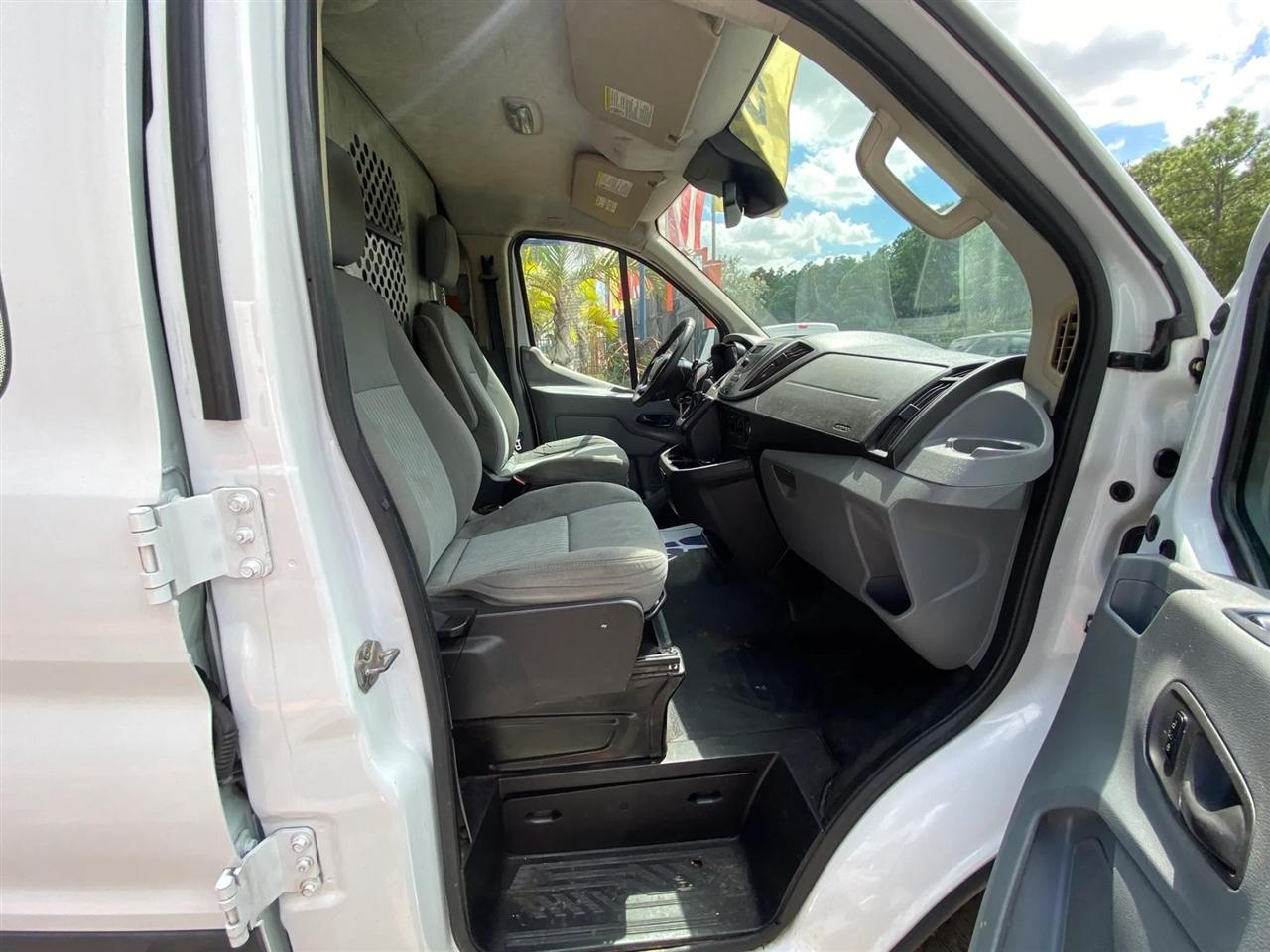 Ford Transit 250 Van Low Roof 60/40 Pass.130-in. WB 2016