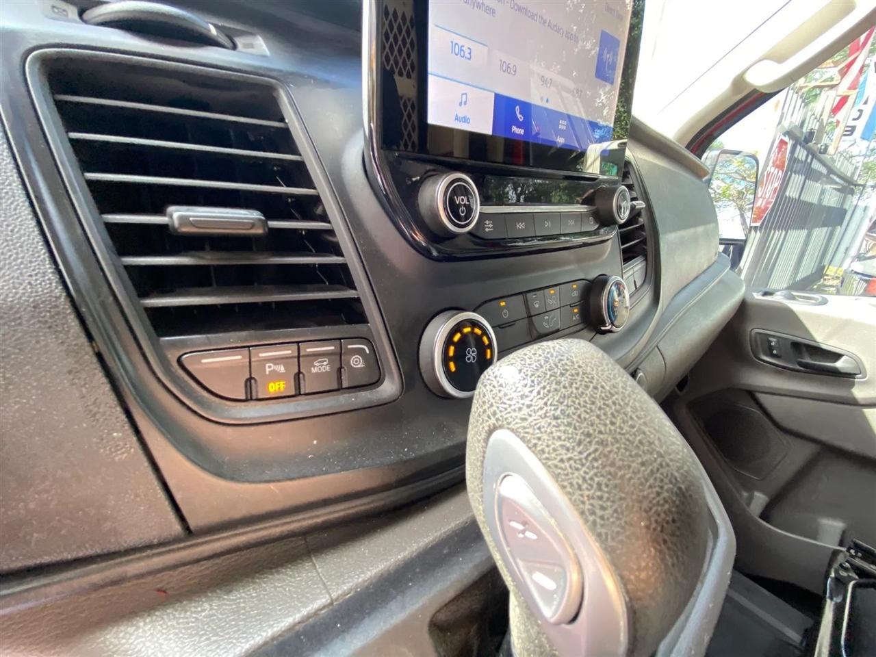 Ford Transit 250 Van Med. Roof w/Sliding Pass. 130-in. WB 2021