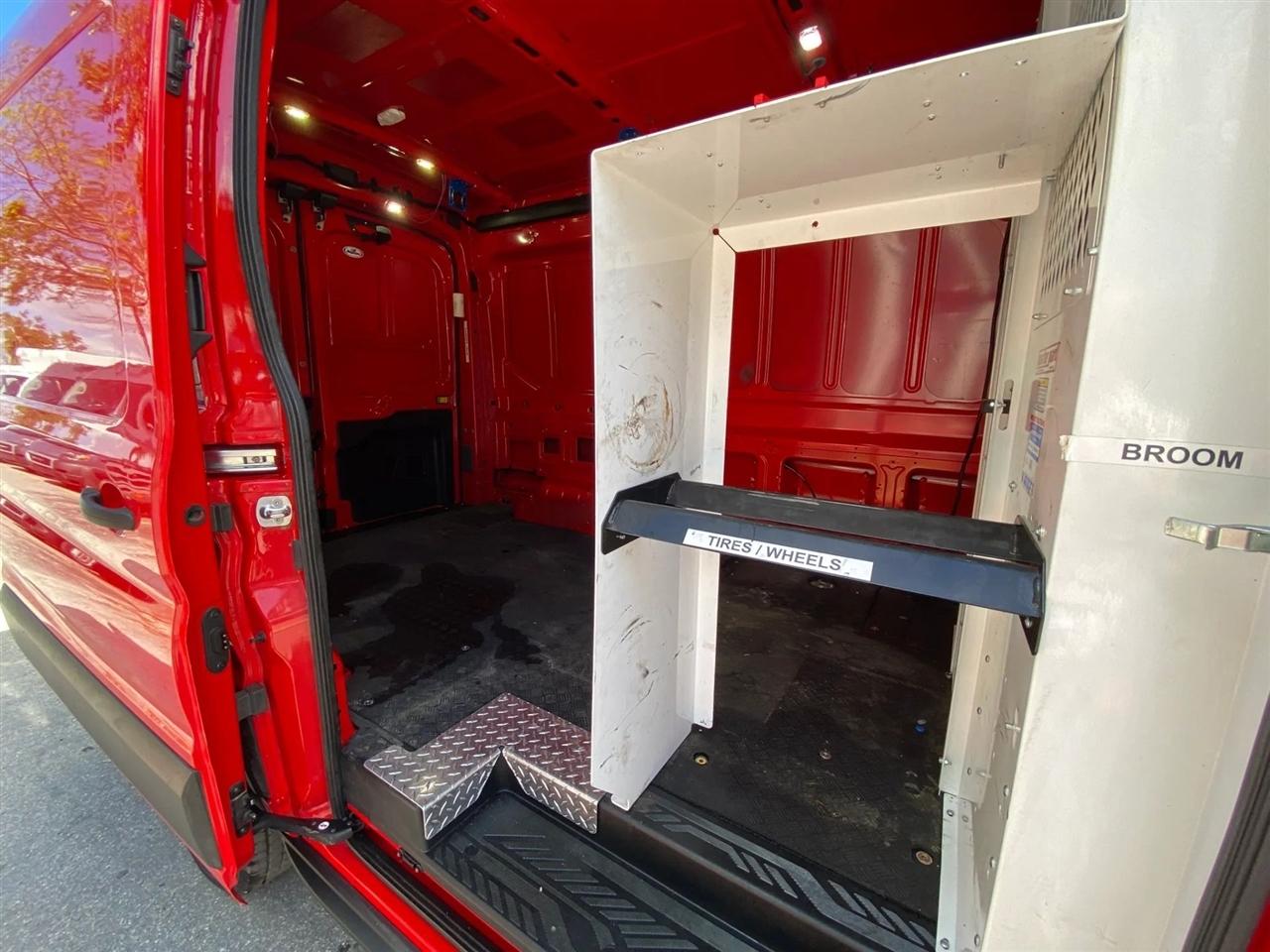 Ford Transit 250 Van Med. Roof w/Sliding Pass. 130-in. WB 2021