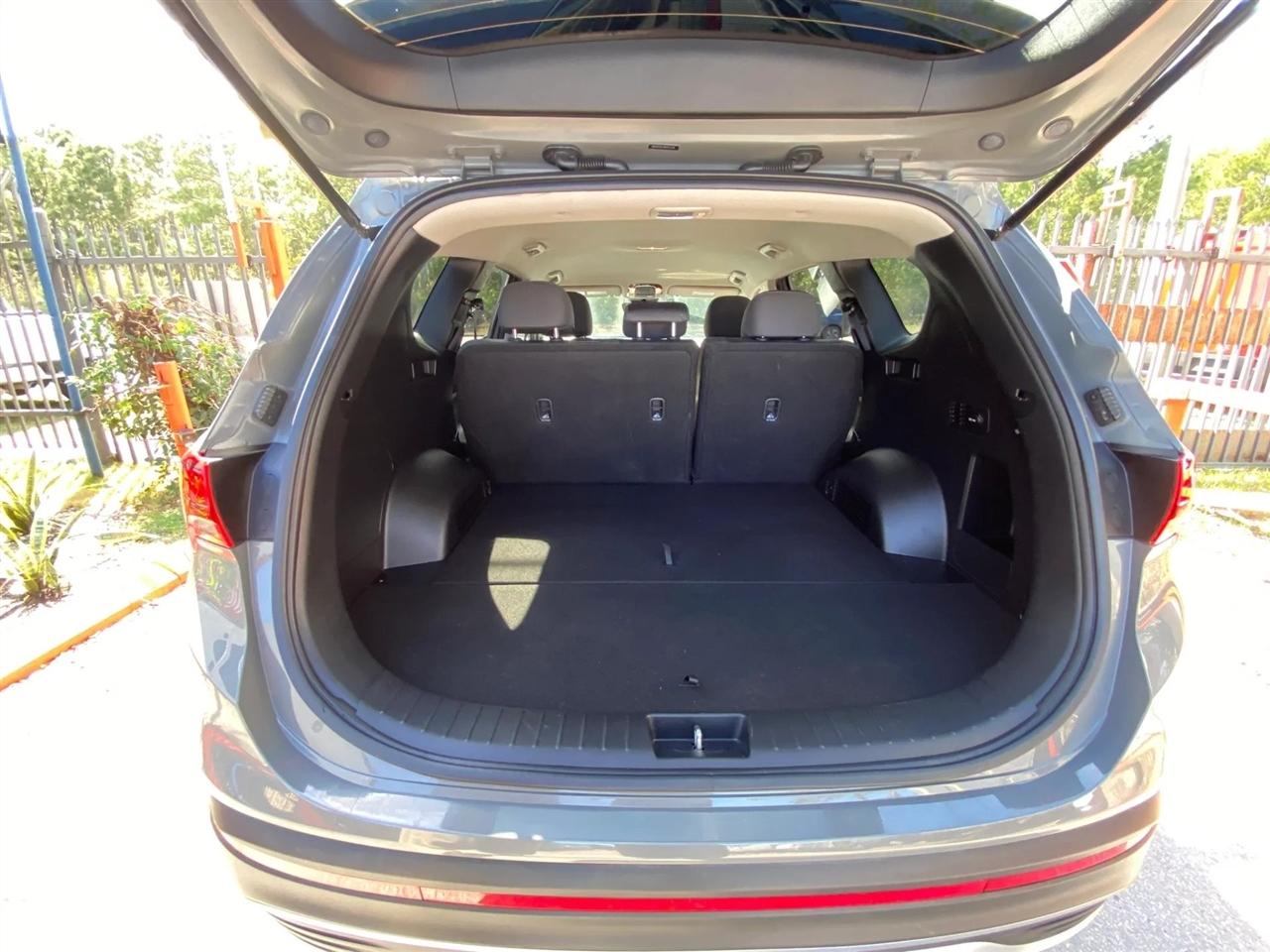 Hyundai Santa Fe SEL AWD 2022