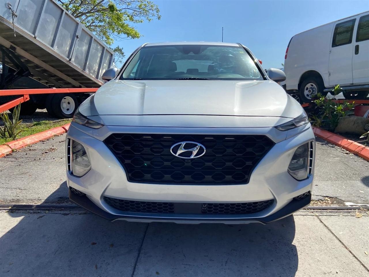 Hyundai Santa Fe SE 2.4 2019