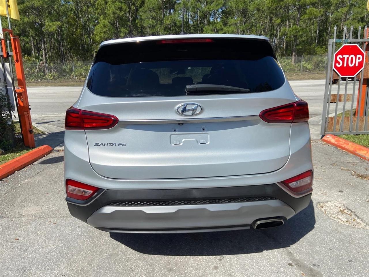 Hyundai Santa Fe SE 2.4 2019