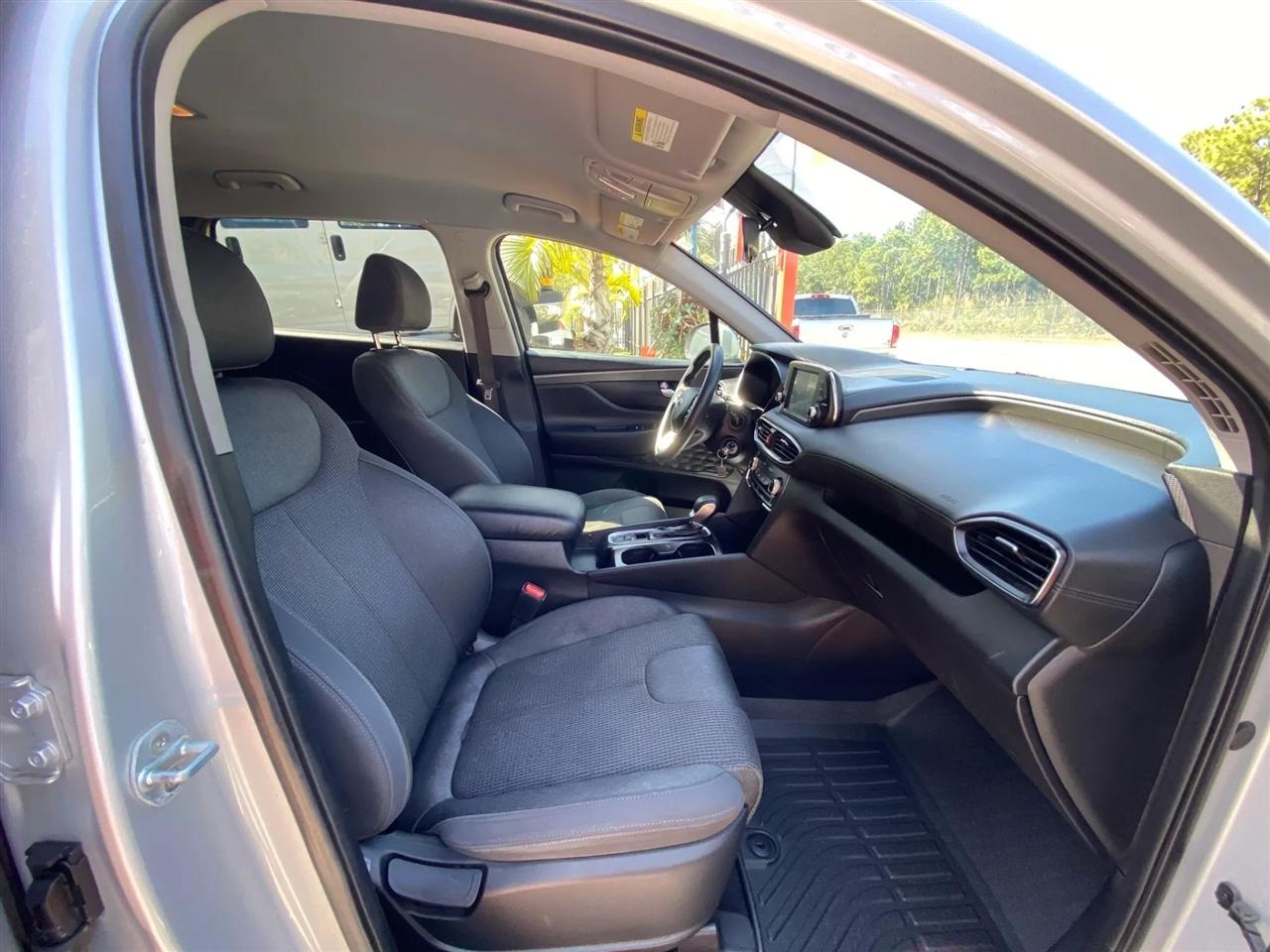 Hyundai Santa Fe SE 2.4 2019