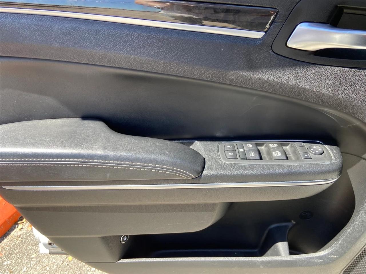 Chrysler 300 C RWD 2017