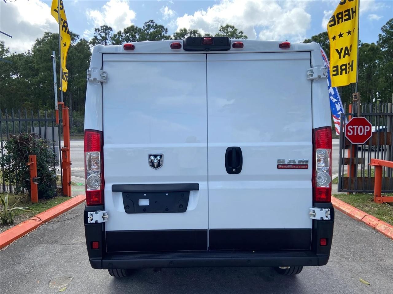 RAM Promaster 1500 Low Roof Tradesman 136-in. WB 2019