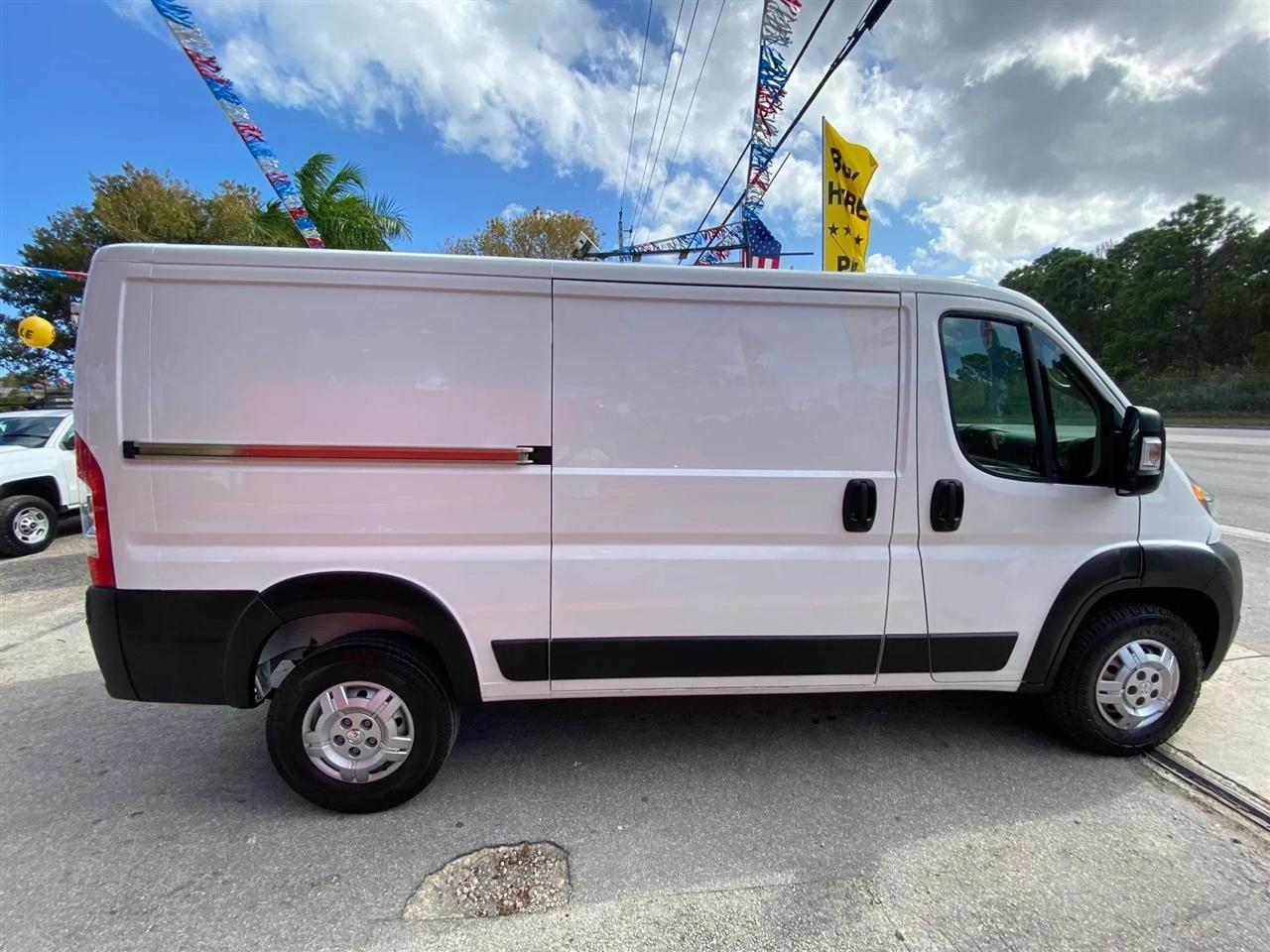 RAM Promaster 1500 Low Roof Tradesman 136-in. WB 2019