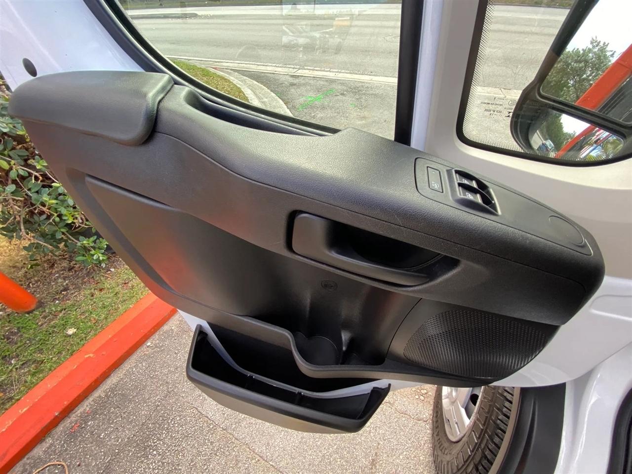 RAM Promaster 1500 Low Roof Tradesman 136-in. WB 2019