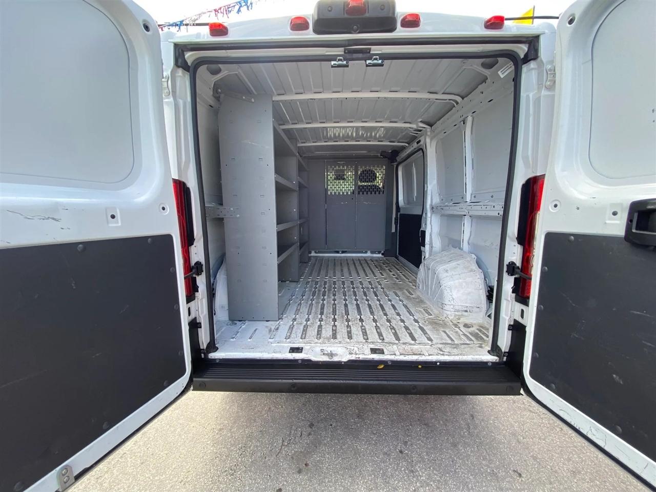 RAM Promaster 1500 Low Roof Tradesman 136-in. WB 2019
