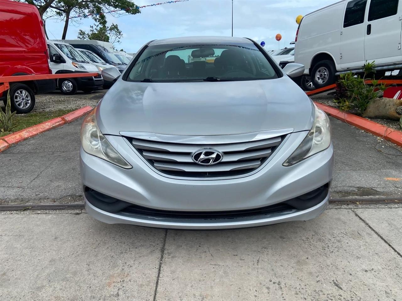 Hyundai Sonata GLS 2014