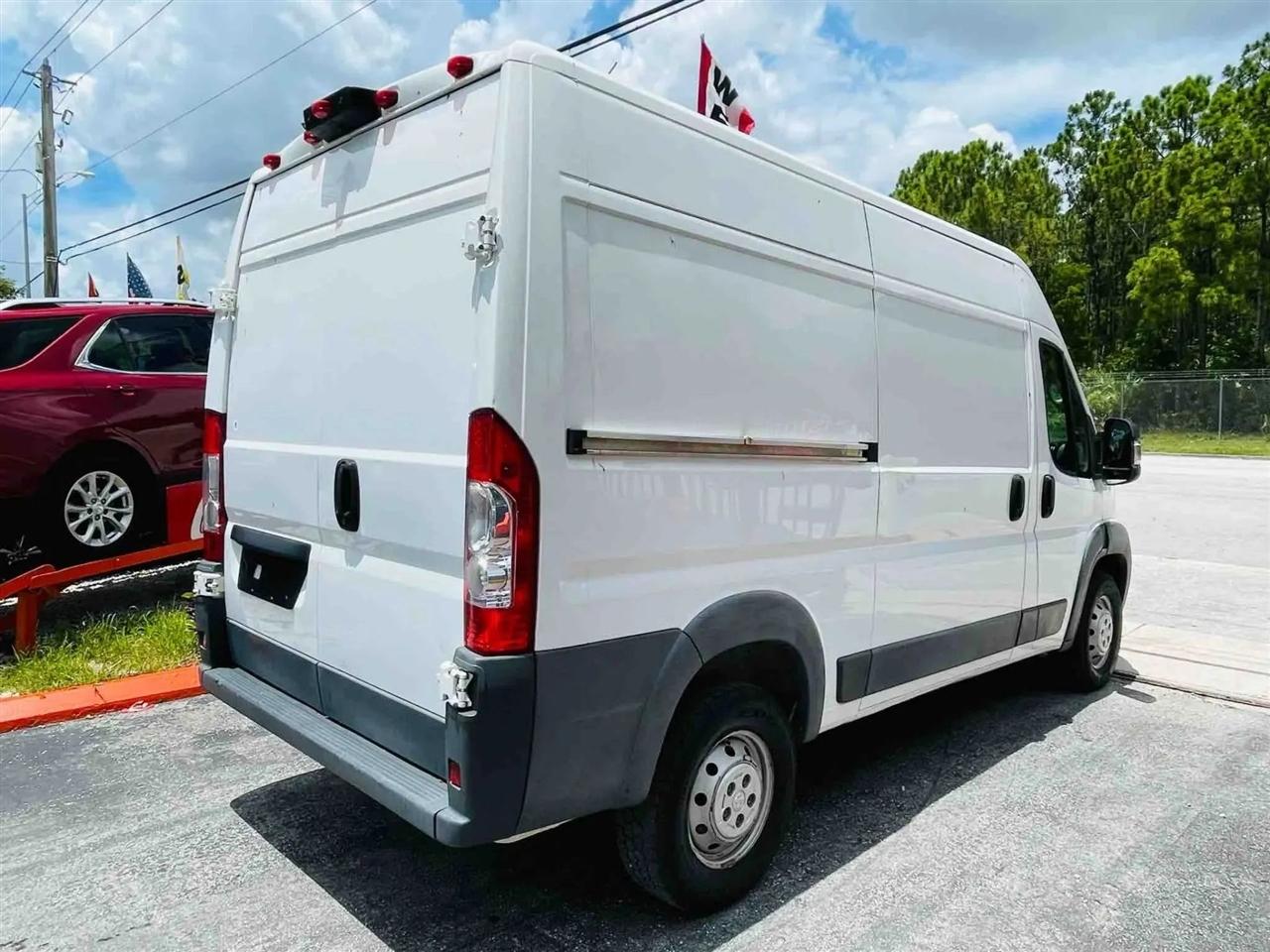 RAM Promaster 2500 High Roof Tradesman 136-in. WB 2018