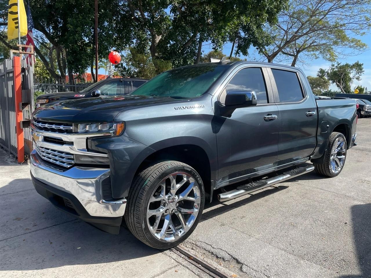 Chevrolet Silverado 1500 LT Crew Cab 2WD 2019