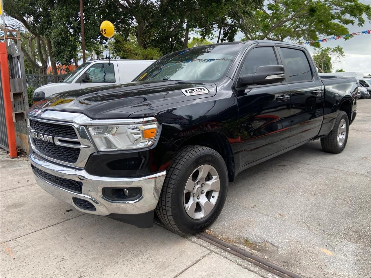 RAM 1500 Big Horn Crew Cab LWB 4WD 2022