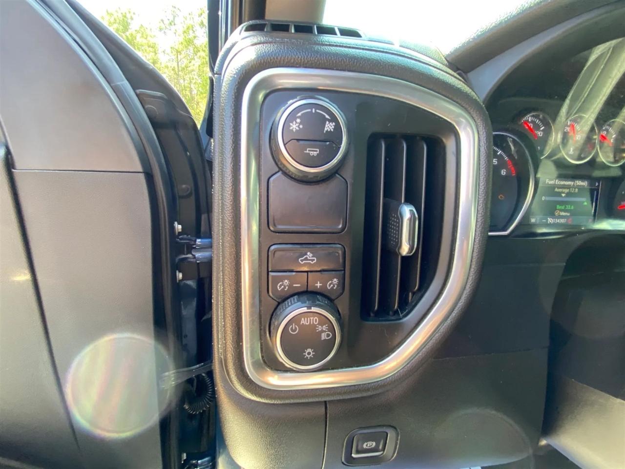 Chevrolet Silverado 1500 LT Crew Cab 2WD 2019