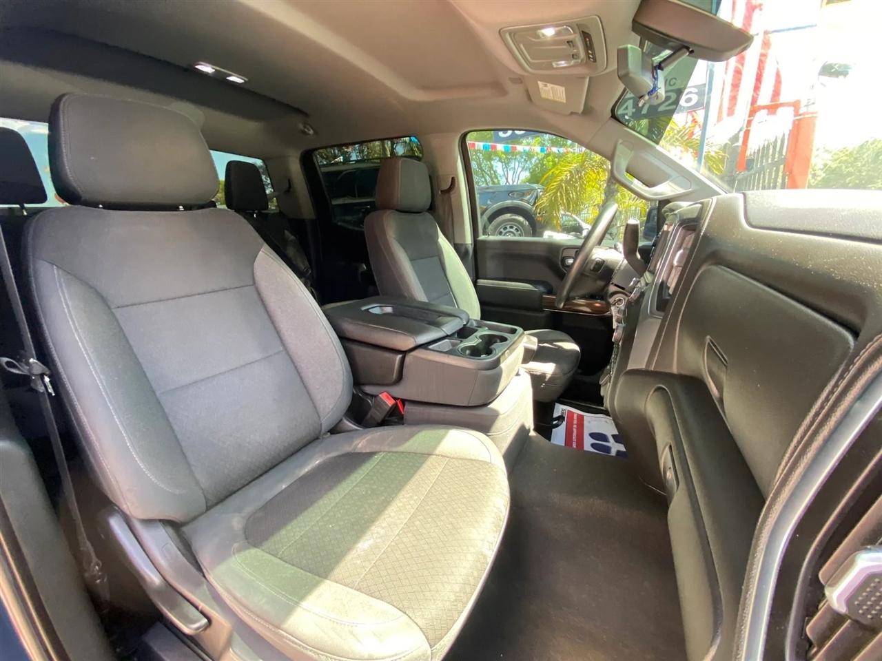 Chevrolet Silverado 1500 LT Crew Cab 2WD 2019