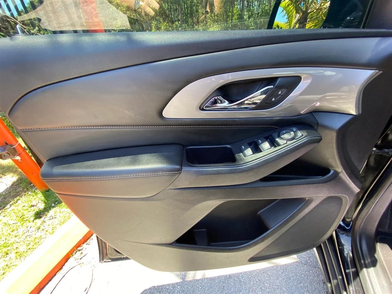 Chevrolet Traverse LS FWD 2018