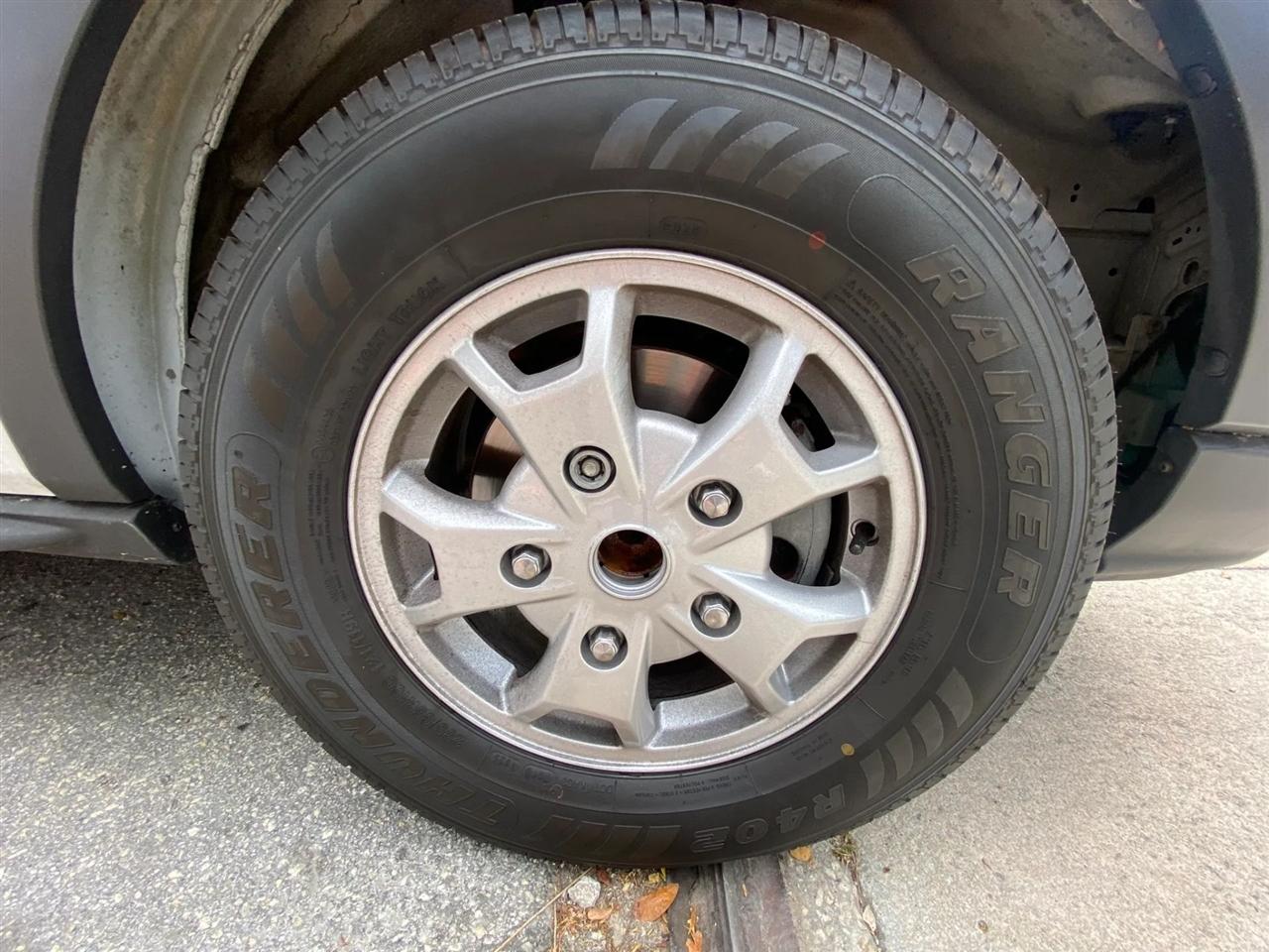 Ford Transit 350 Wagon Med. Roof XLT w/Sliding Pass. 148-in. WB 2016