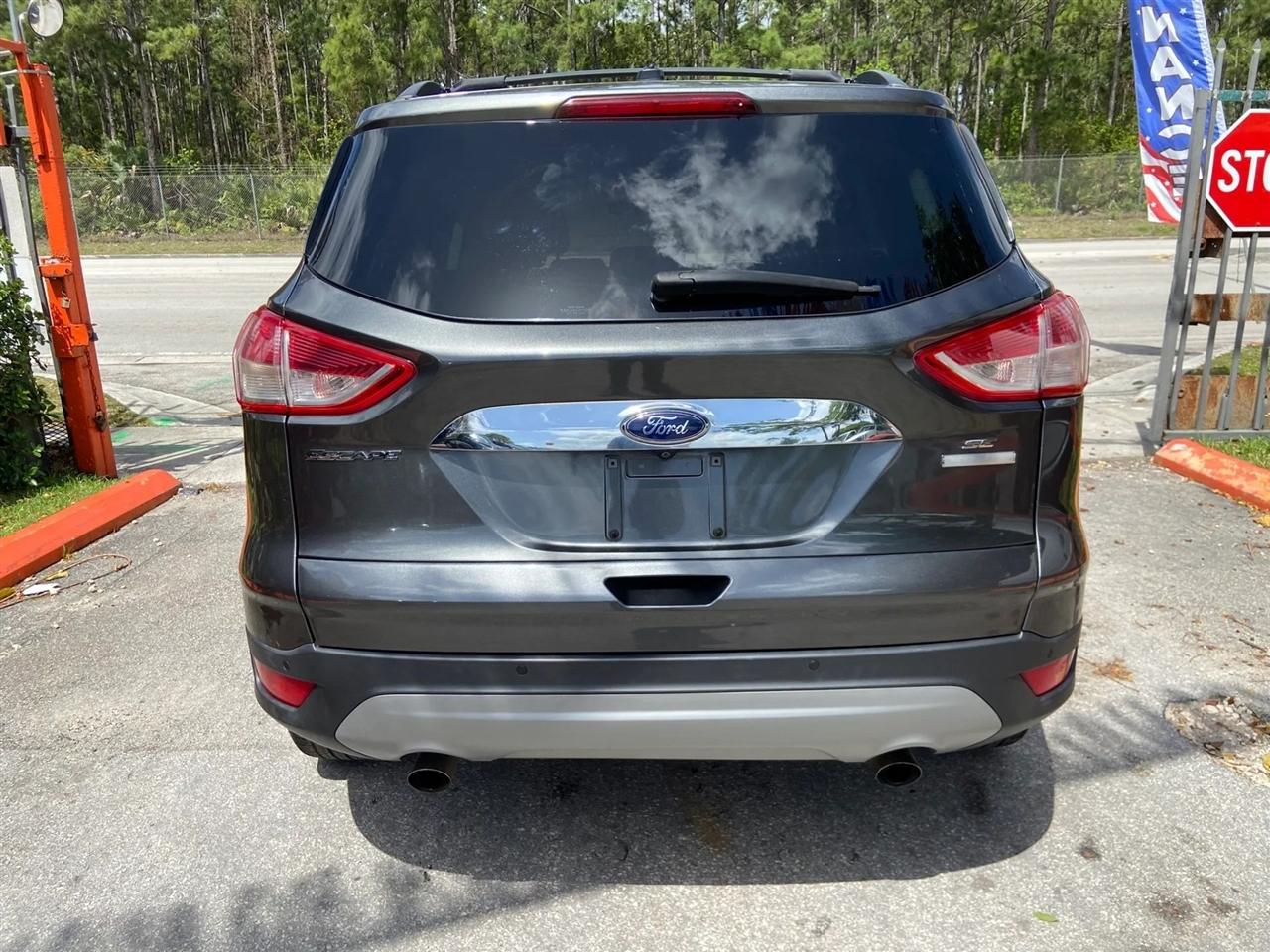 Ford Escape SE FWD 2016