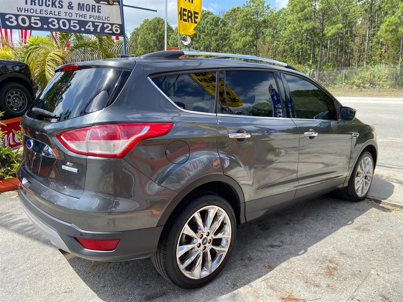 Ford Escape SE FWD 2016