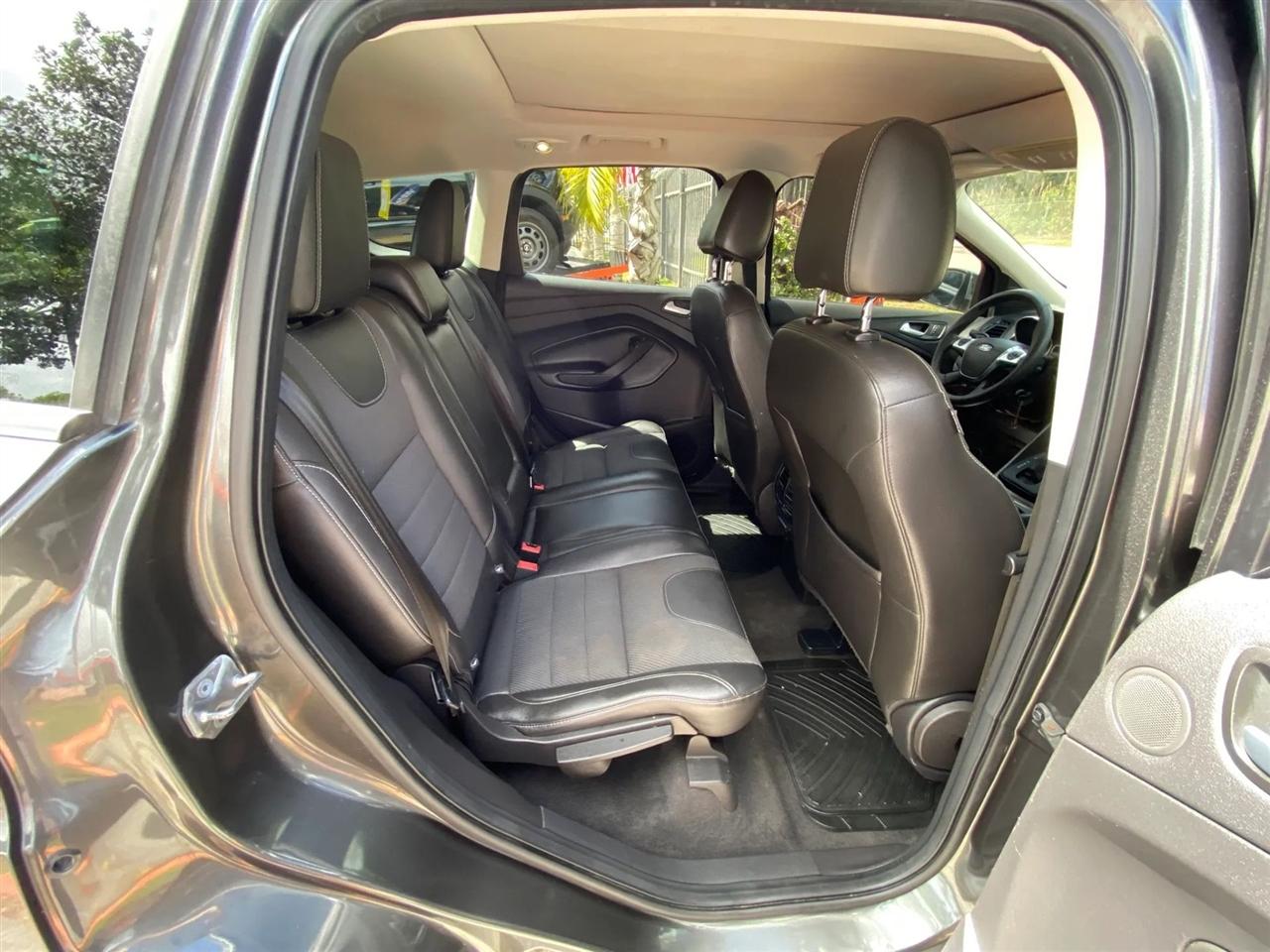 Ford Escape SE FWD 2016