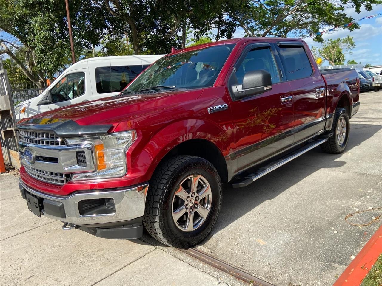 Ford F-150 XLT SuperCrew 5.5-ft. Bed 4WD 2018
