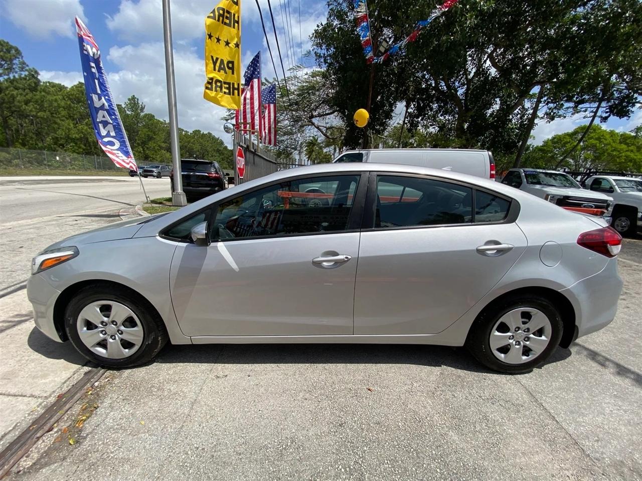 Kia Forte LX 6A 2018