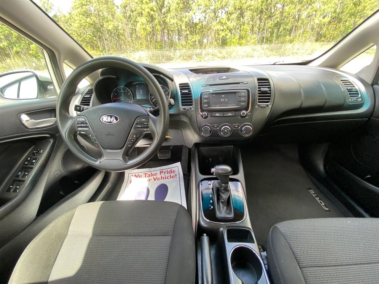 Kia Forte LX 6A 2018