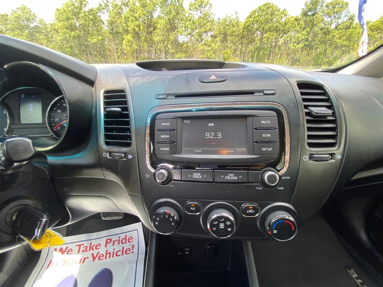 Kia Forte LX 6A 2018