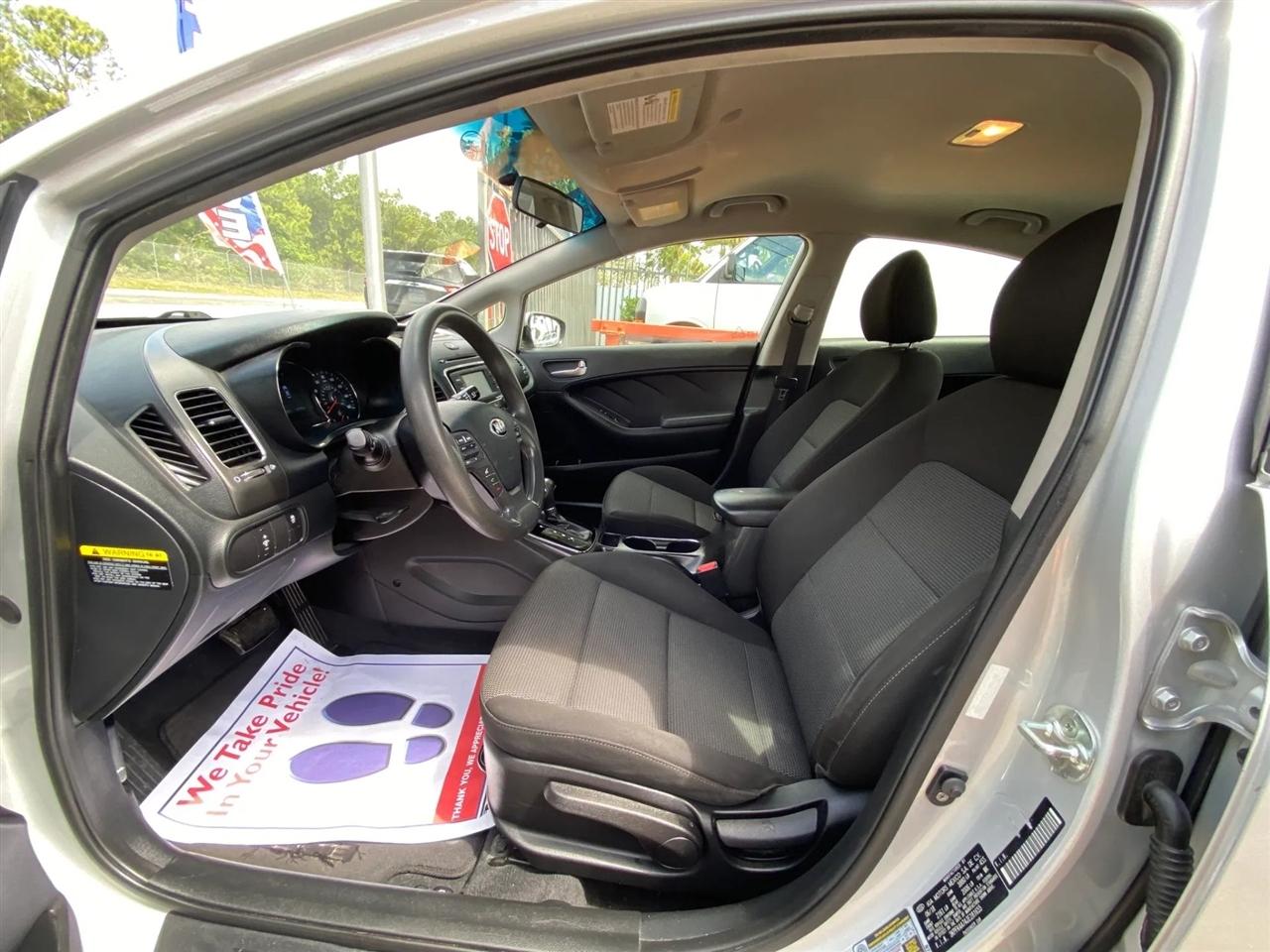 Kia Forte LX 6A 2018