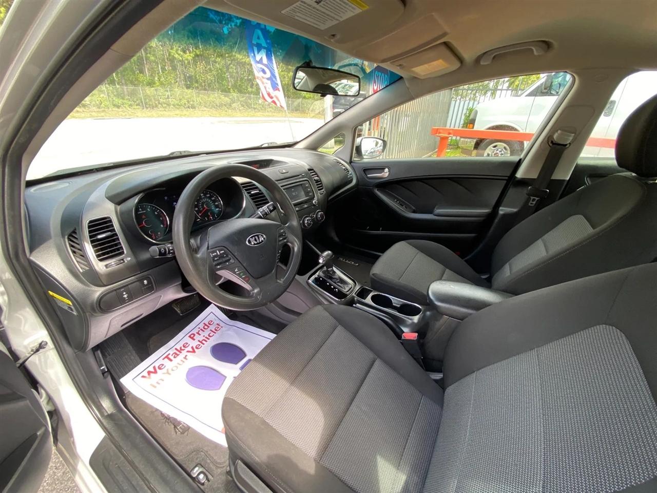 Kia Forte LX 6A 2018