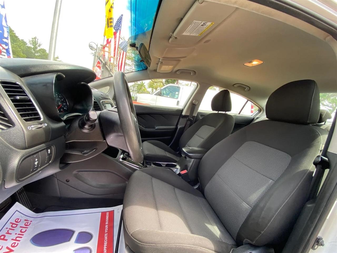 Kia Forte LX 6A 2018