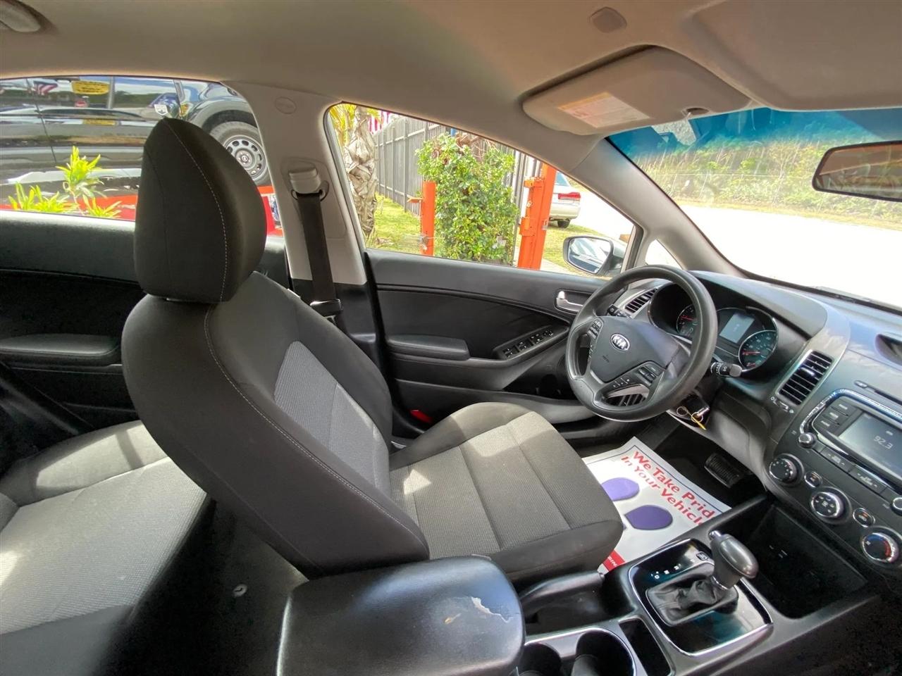 Kia Forte LX 6A 2018