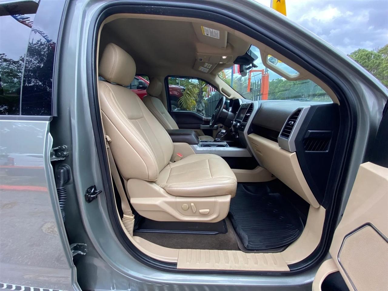 Ford F-150 Lariat SuperCrew 5.5-ft. Bed 4WD 2019