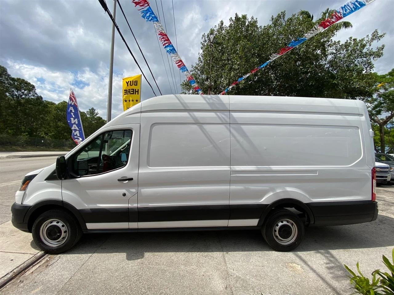 Ford Transit 250 Van High Roof w/Sliding Pass. 148-in. WB EL 2022