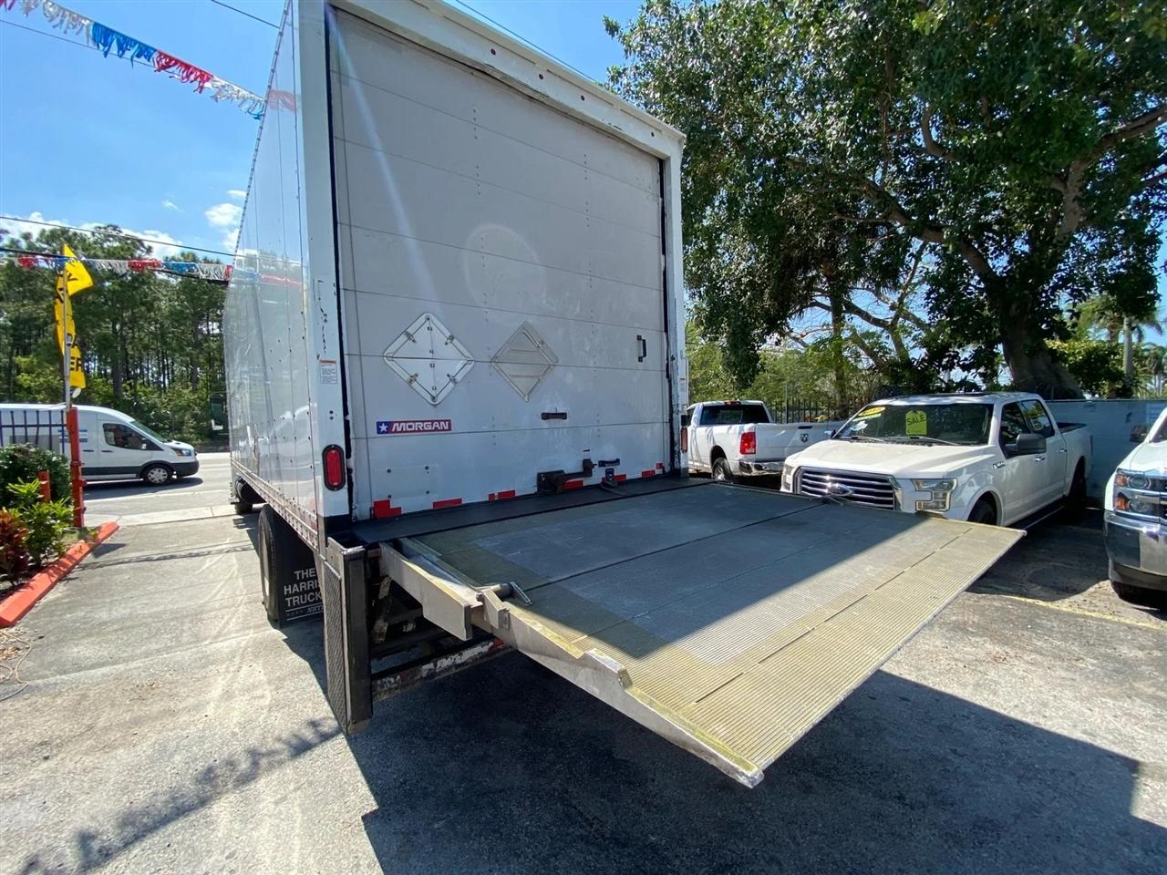 International 4300  2018