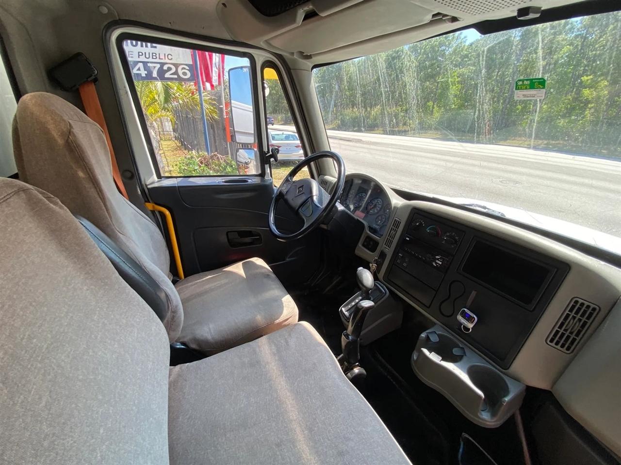 International 4300  2018