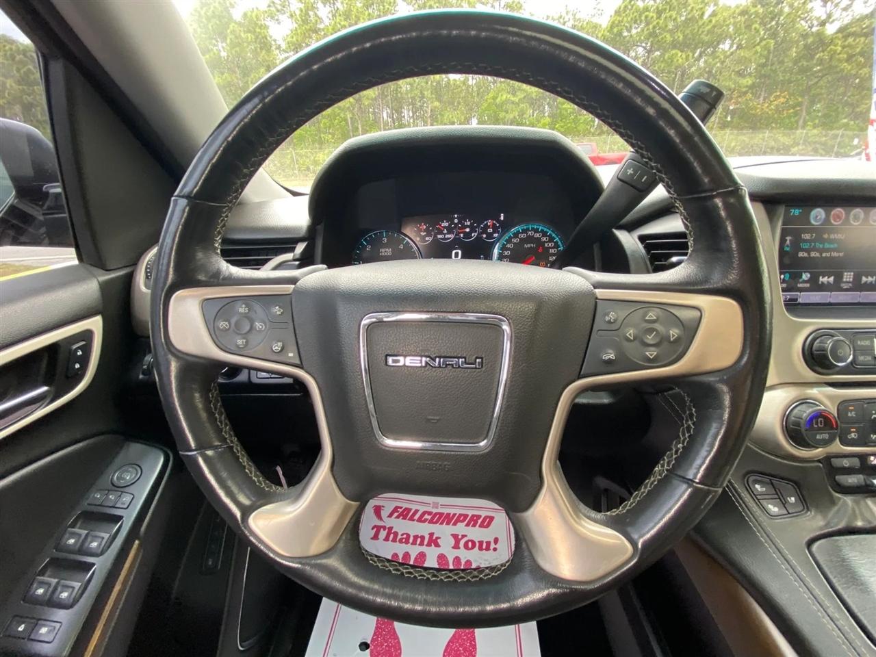 GMC Yukon XL Denali 4WD 2018